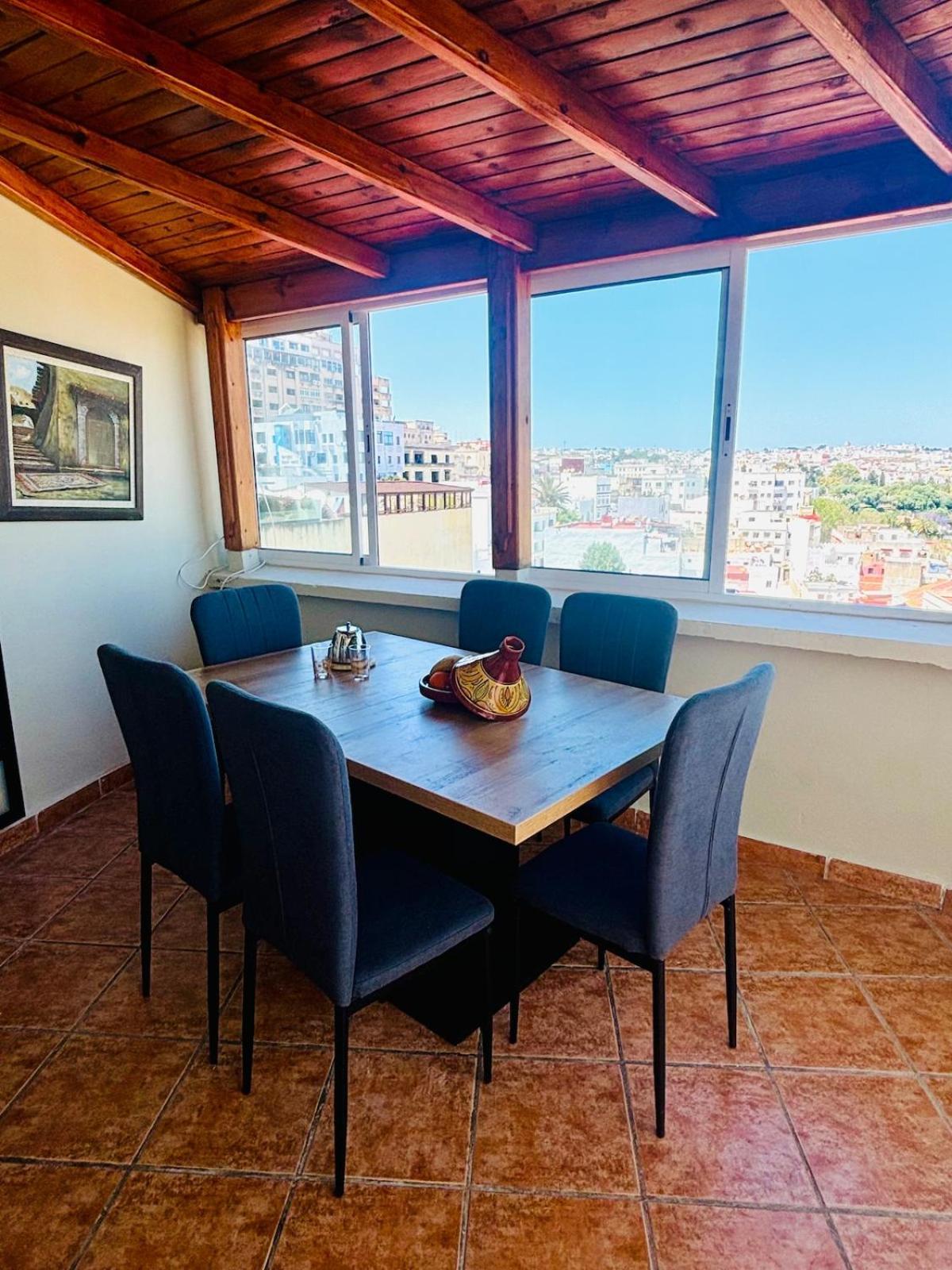 Panoramic Seaview Chiccentral 2 Bedroom Appartement Tanger